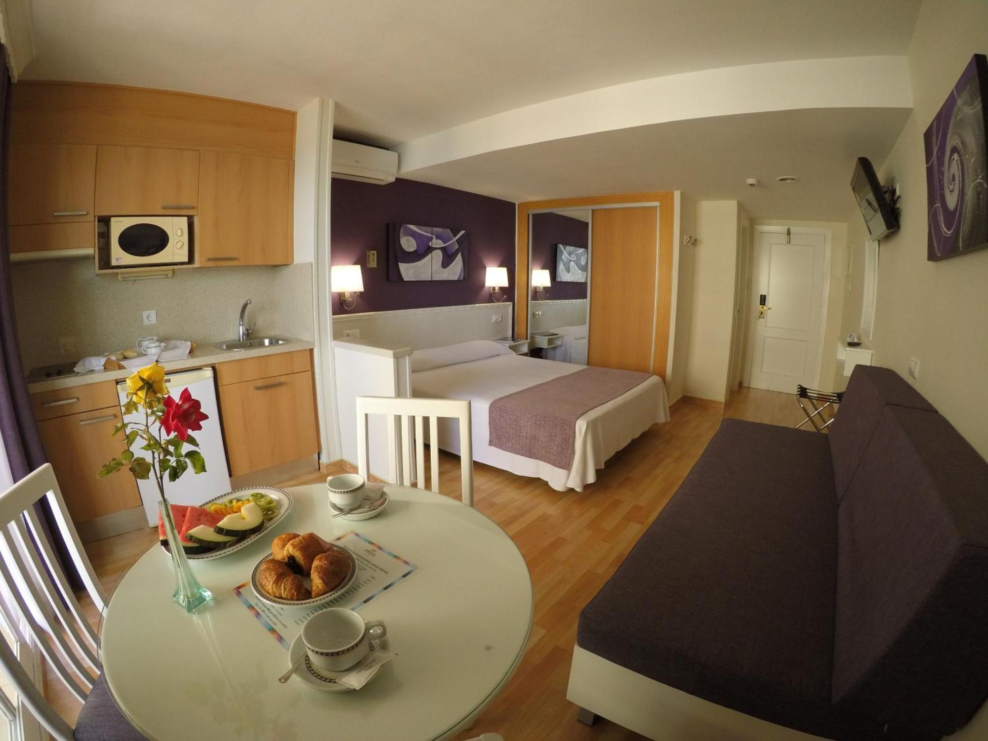 Estudio Triple Estándar