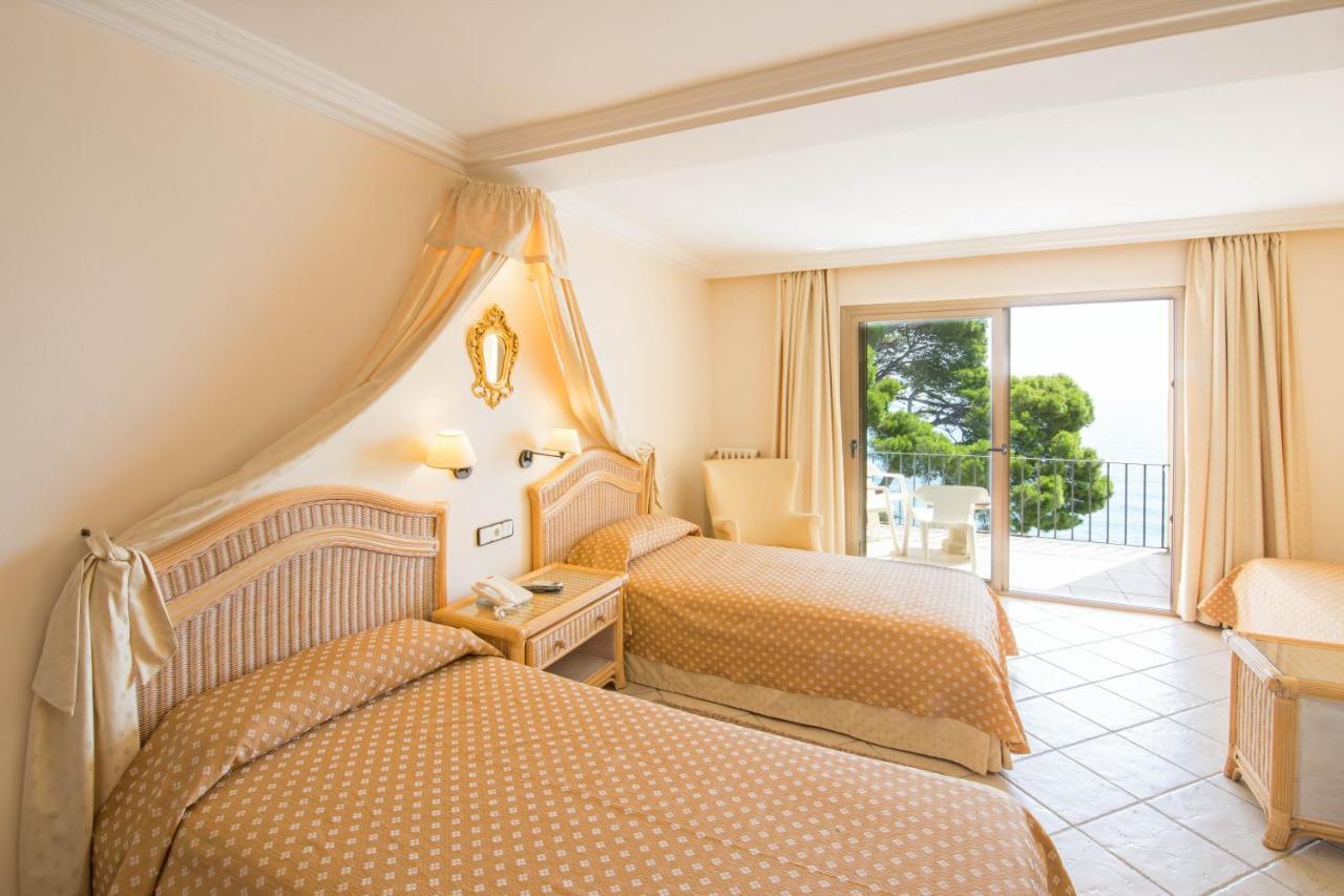 Triple Room with Sea View,1307457436:JPEG