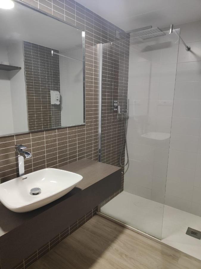 Single Room,1149895438:JPEG