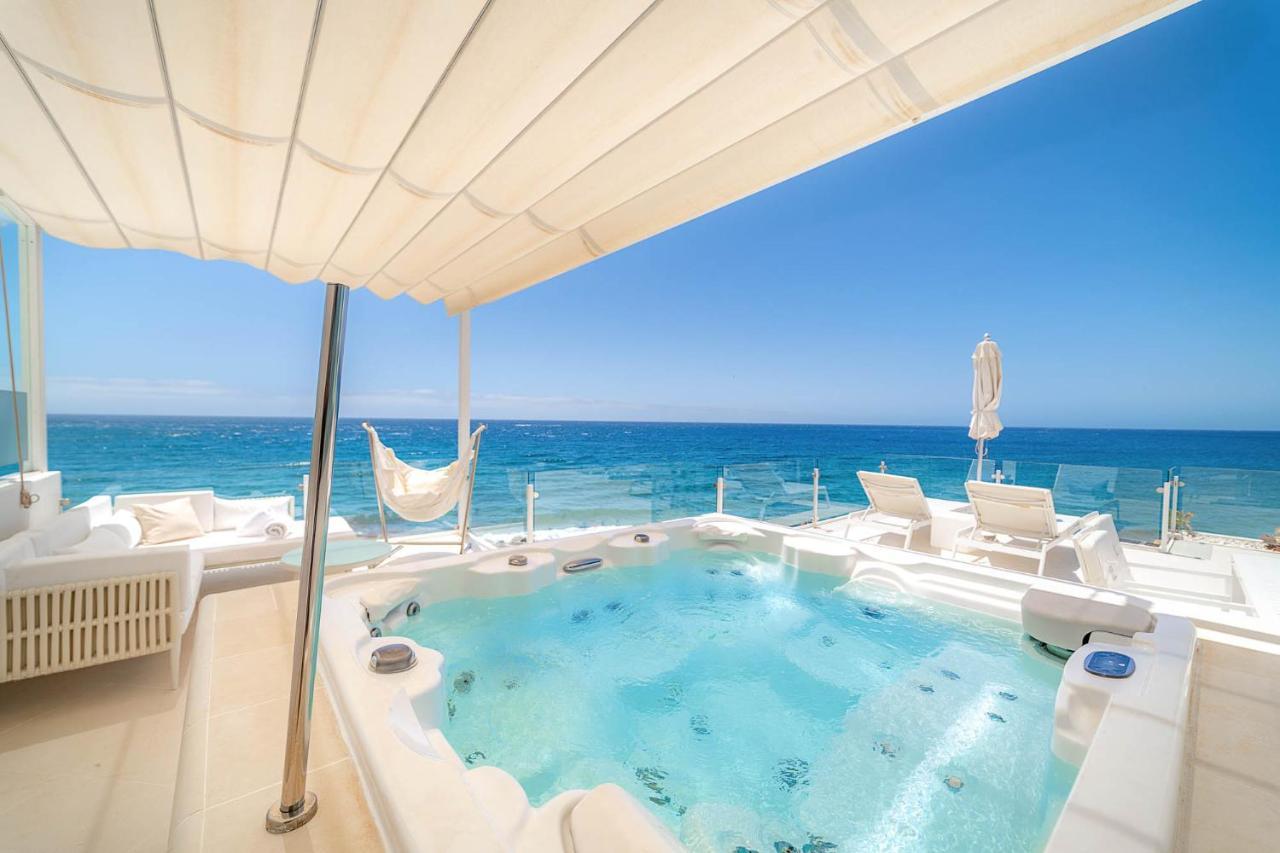 Suite Lanis 2 Bedroom with Hot Tub & Sea View,1349456050:JPEG