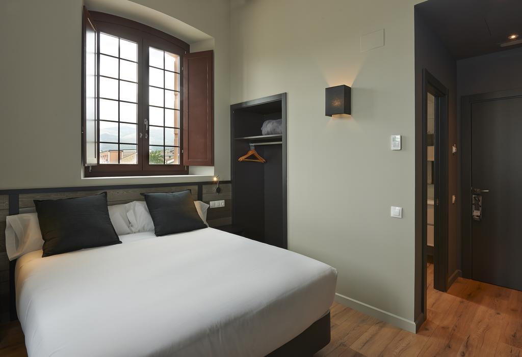 Double Room,141411786:JPEG