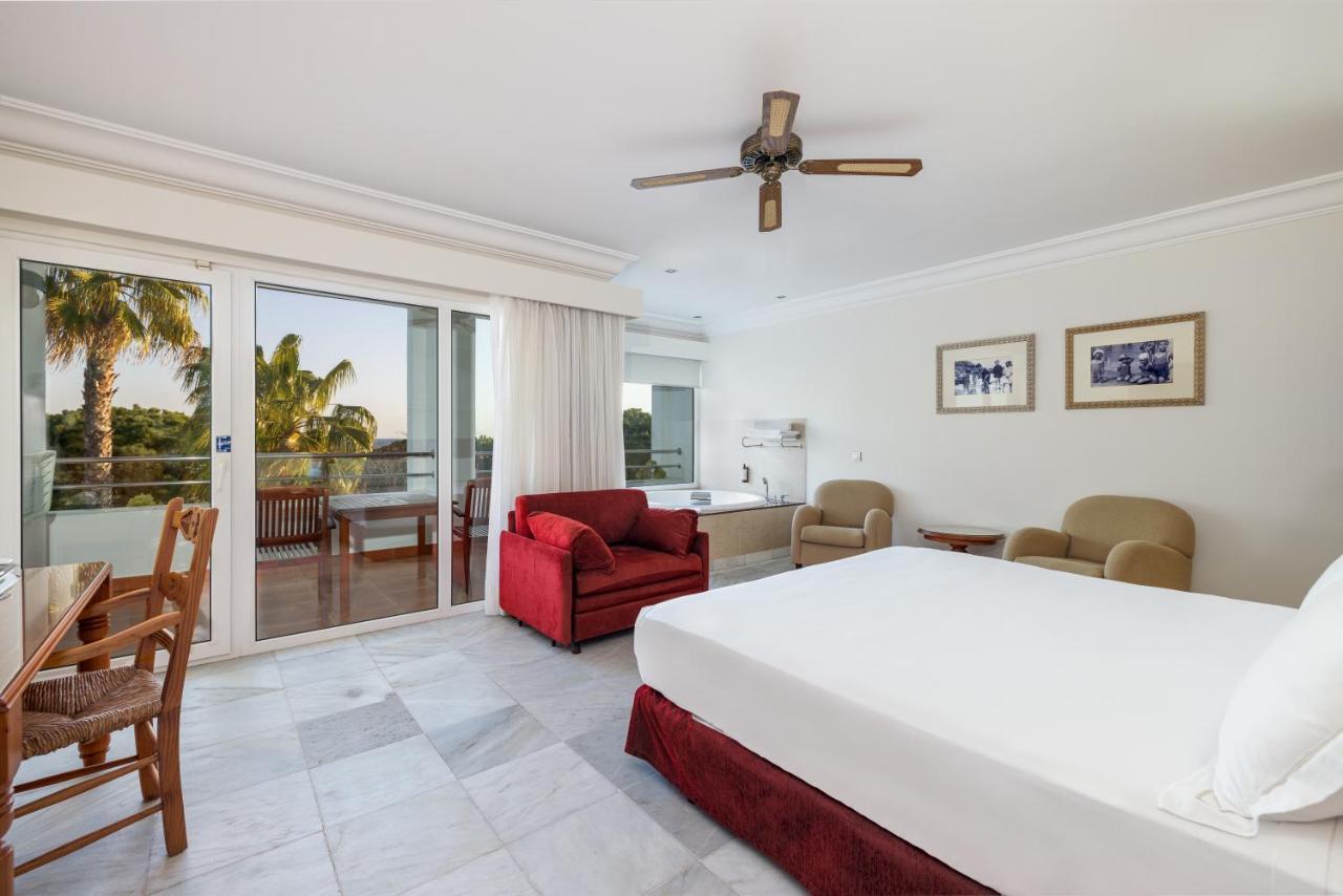 Junior Suite,1359479588:JPEG