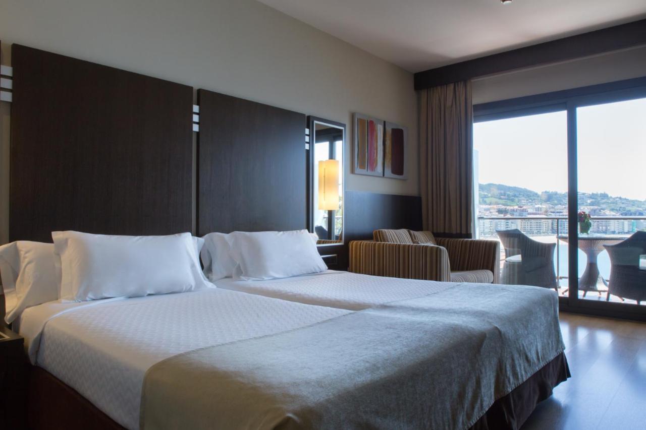 Double or Twin Room Sea View
