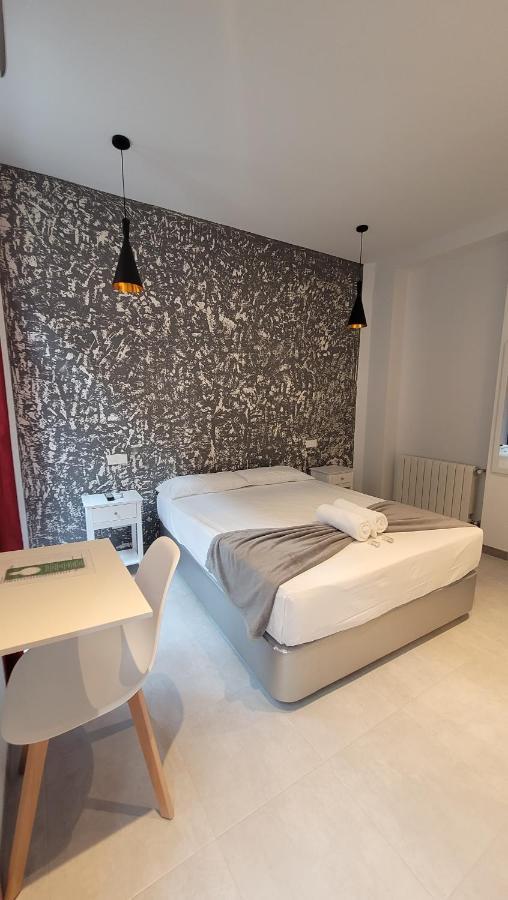 Habitación Doble Superior con baño privado y balcón