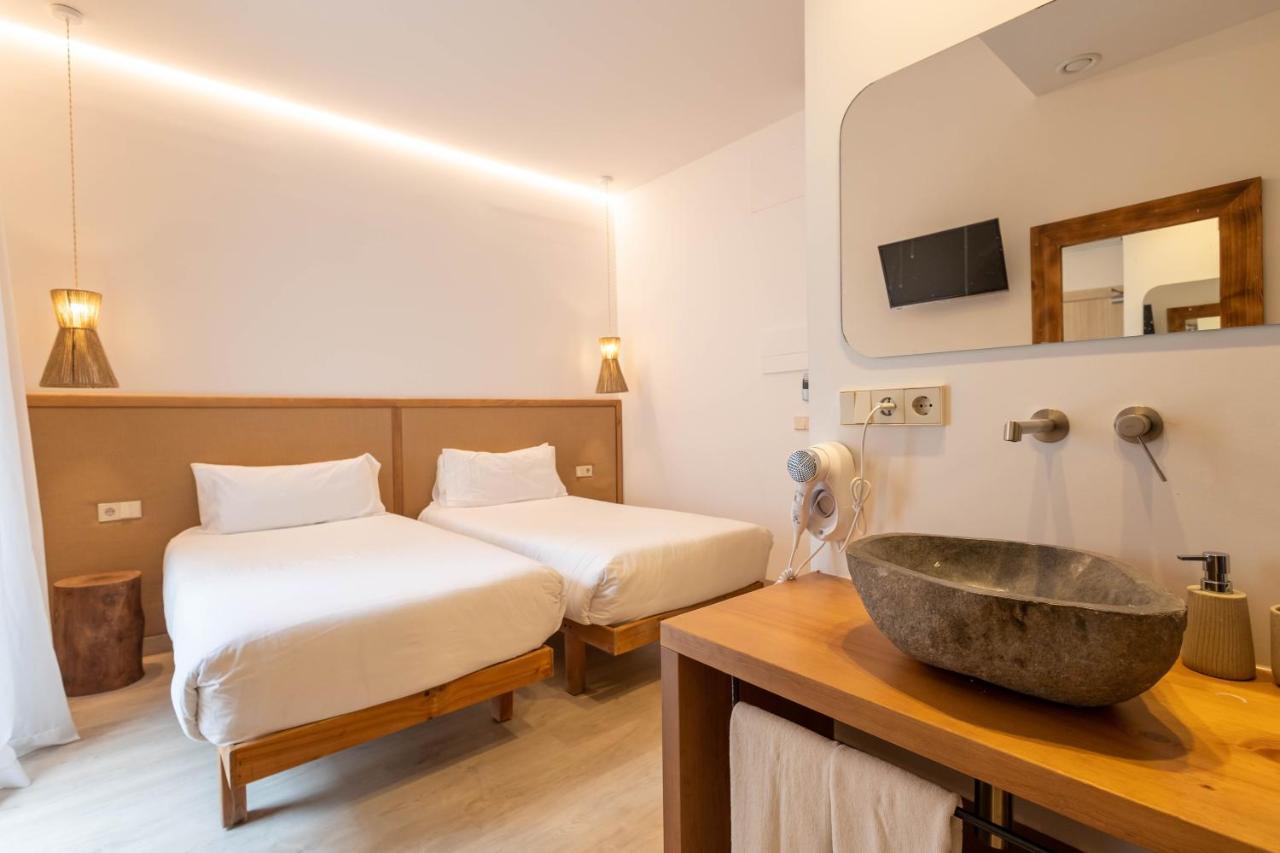 Premium Room with Patio,1363659998:JPEG