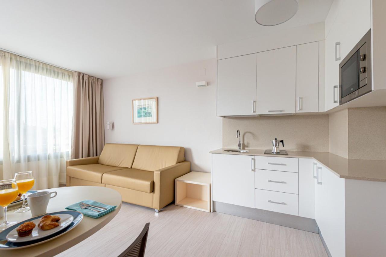 Apartamento Superior con vistas laterales al mar