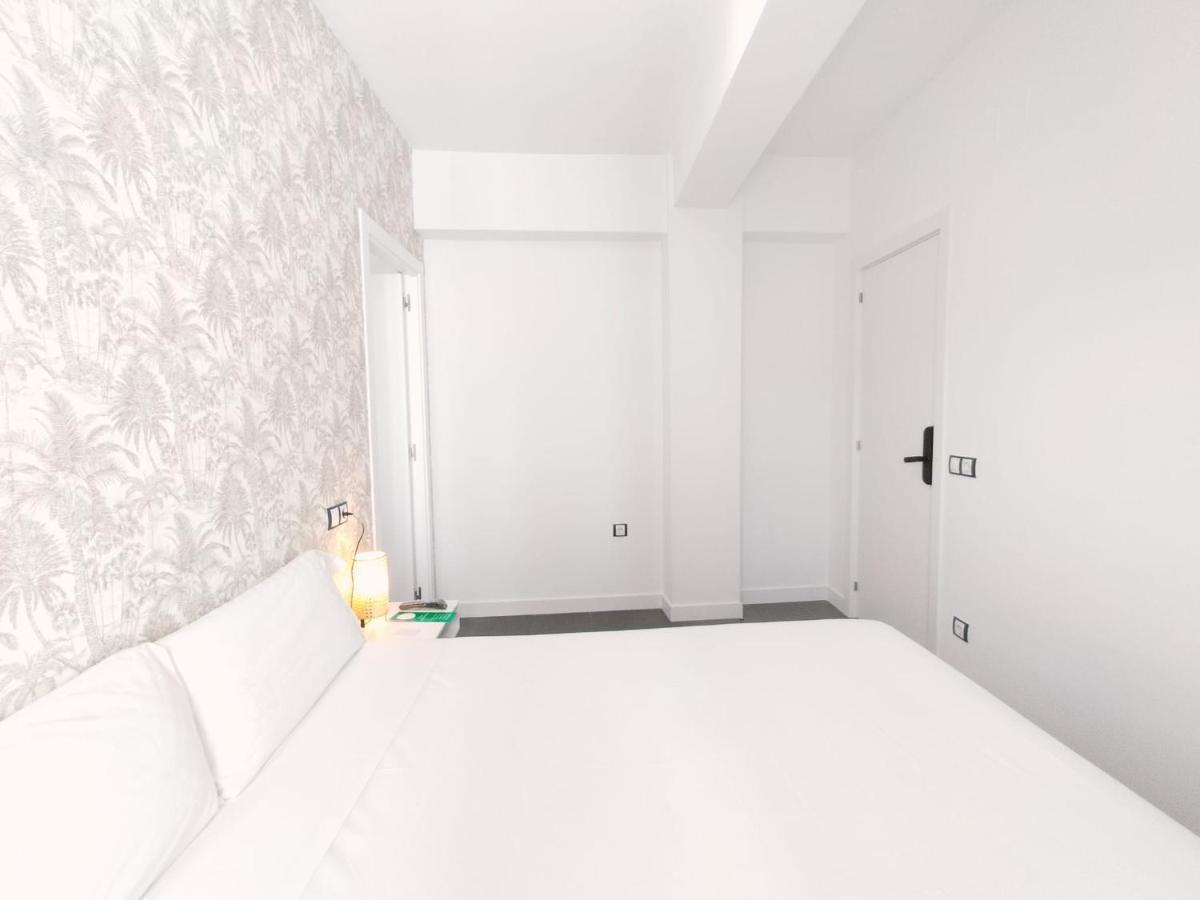Double Room Balcony,1368524432:JPEG