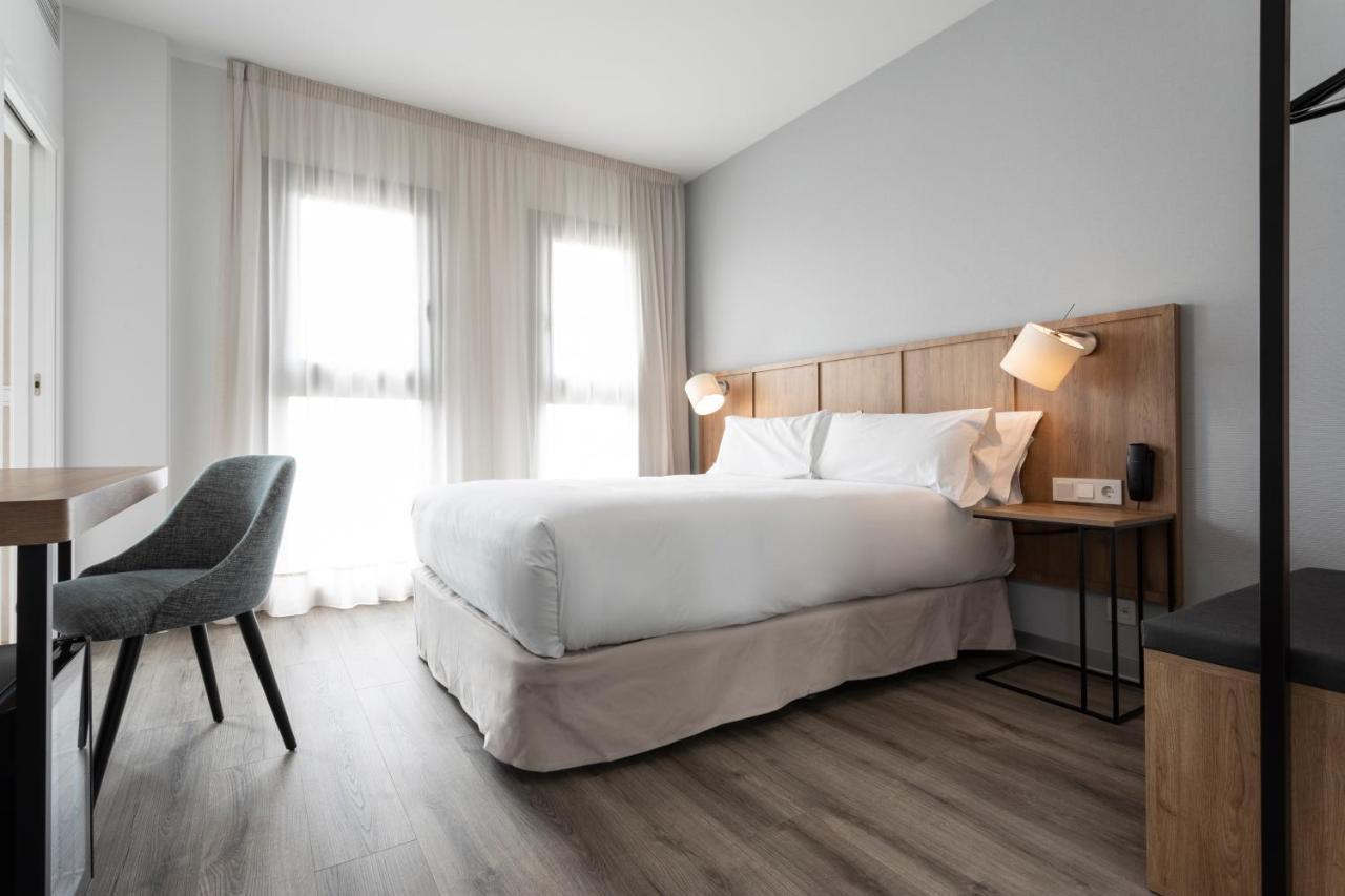 Double Room,1758919207:JPEG