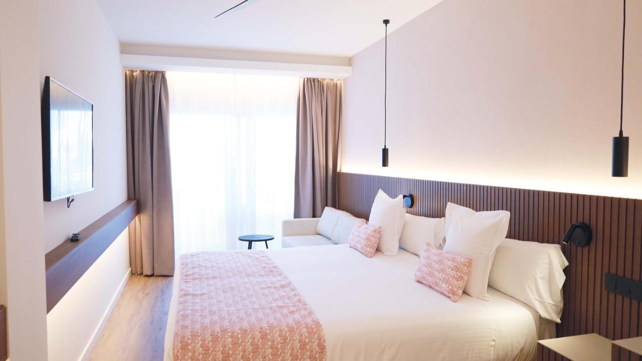 Double or Twin Room,1380327527:JPEG