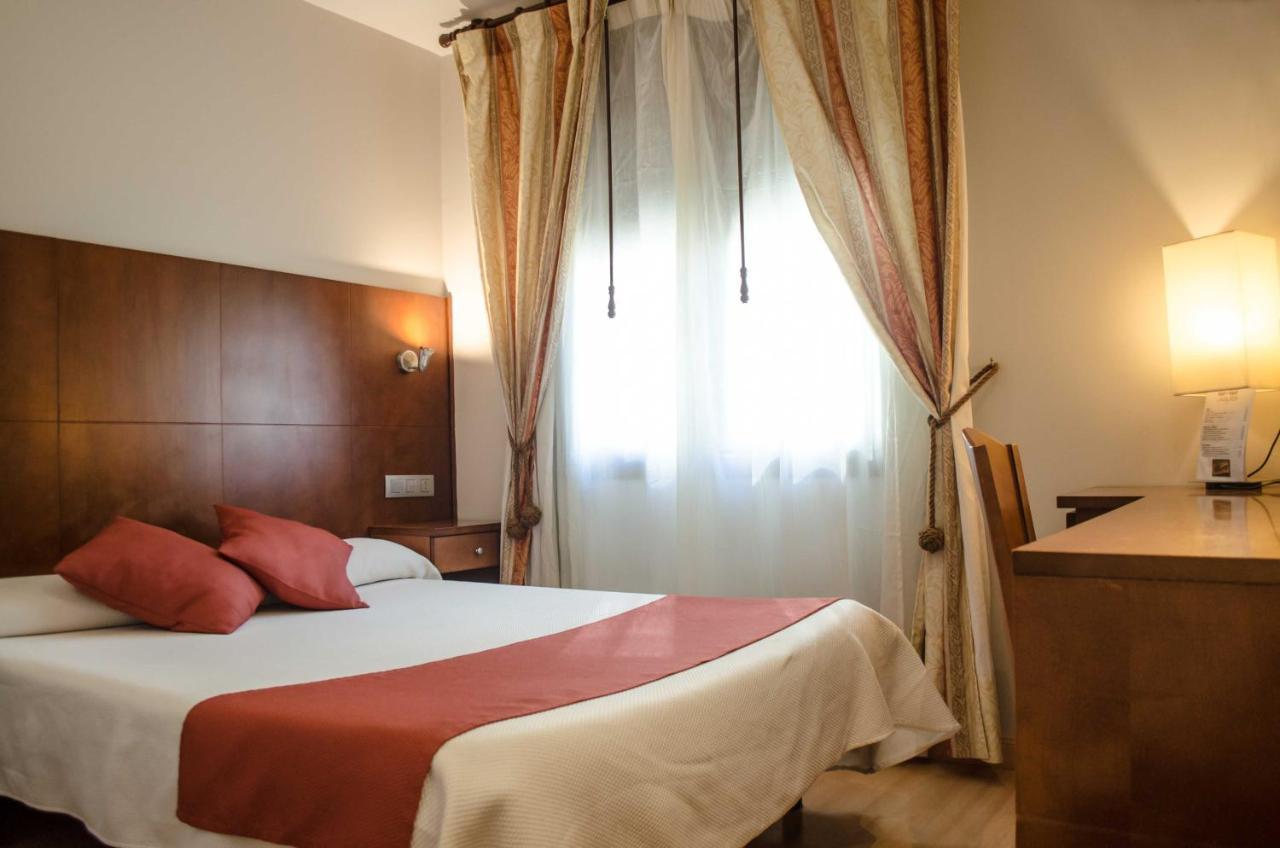 Interior double room
