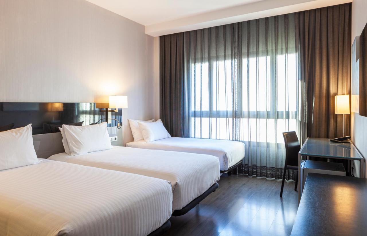 Triple Room,1381688108:JPEG