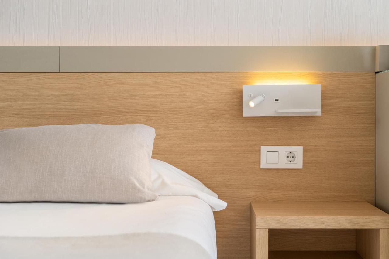 Premium Twin Room Sea View