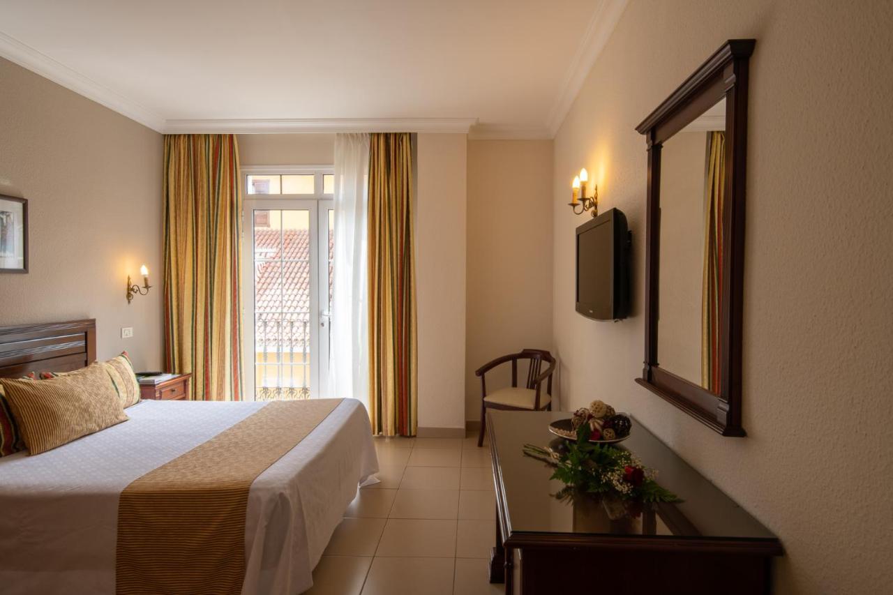 Double Room with Balcony,1405044041:JPEG