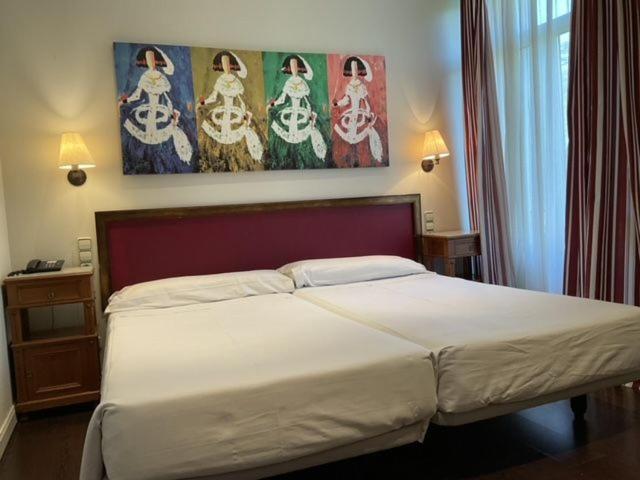 Double Room,1405811291:JPEG