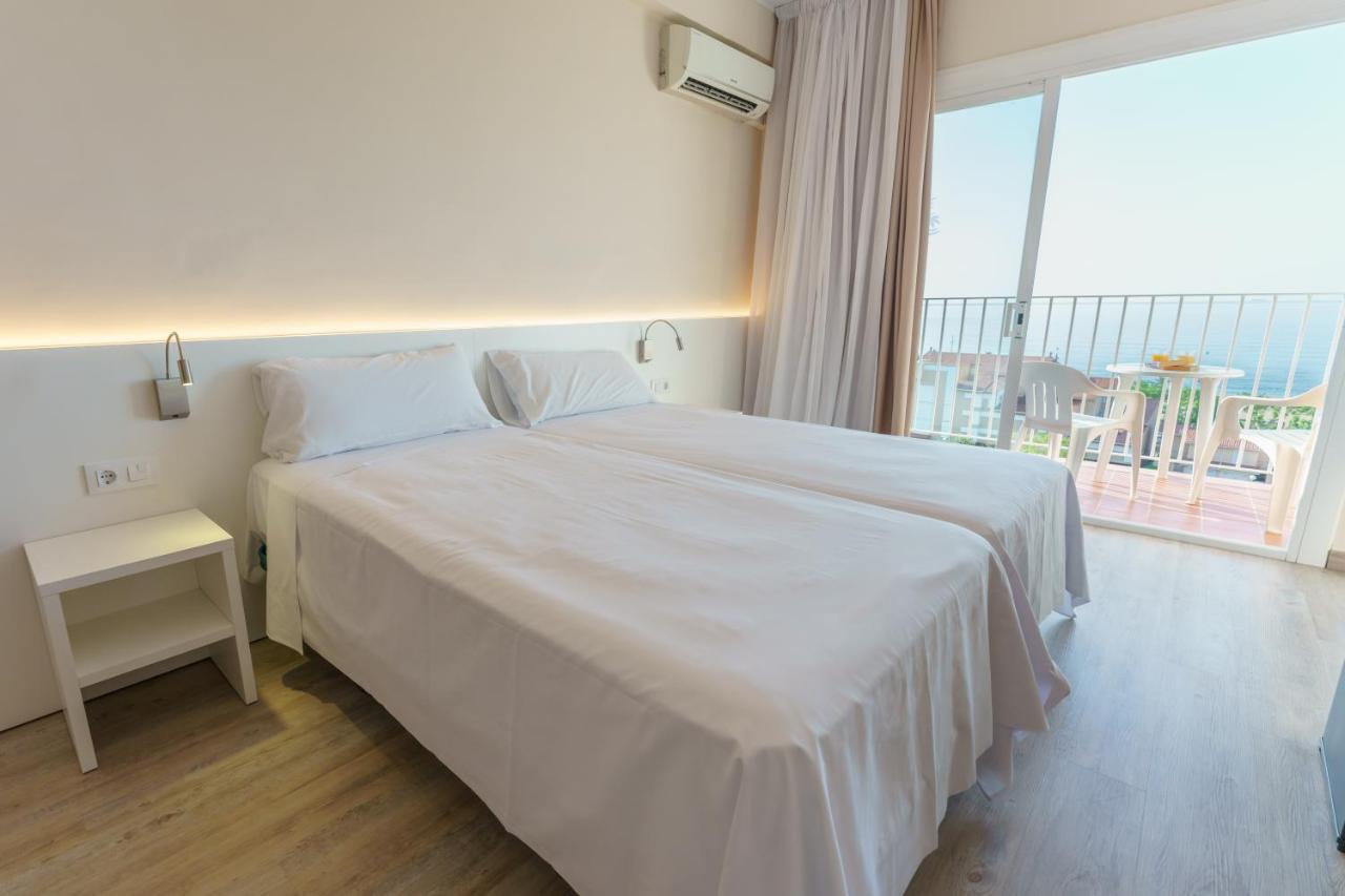 Double Room Sea View,1419114069:JPEG