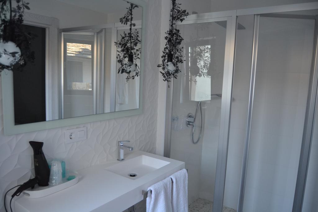 Double Room,142048278:JPEG