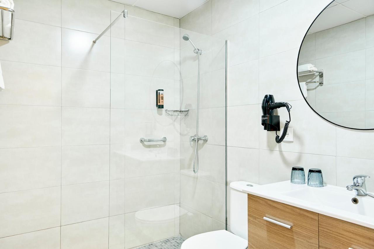 Economy Double Room & Unlimited Brunch,1420410204:JPEG