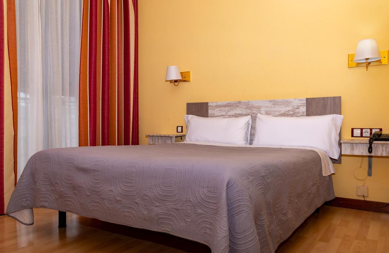 Double or Twin Room,1742589596:JPEG