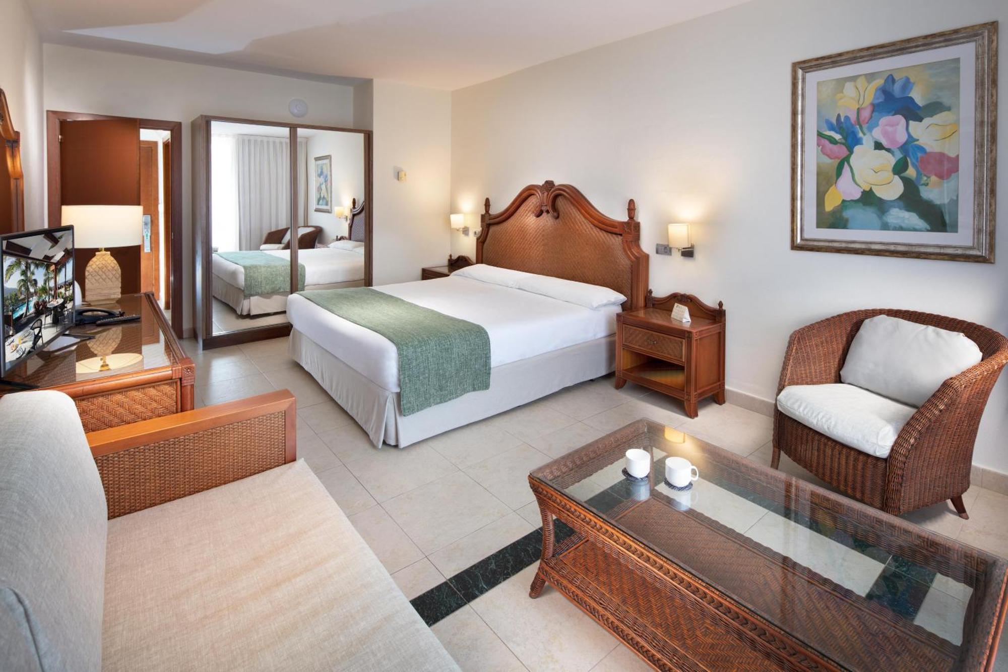 Double or Twin Room with Sea View,1710595084:JPEG