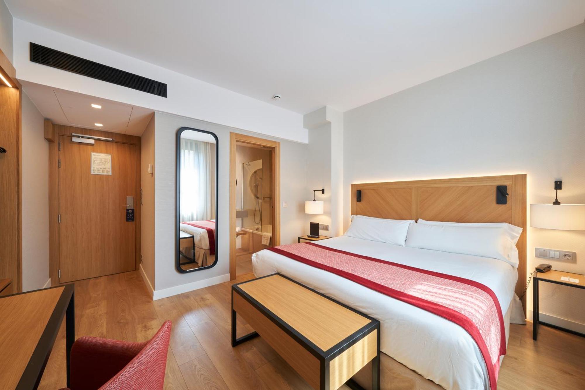 Premium Double Room,1432021000:JPEG