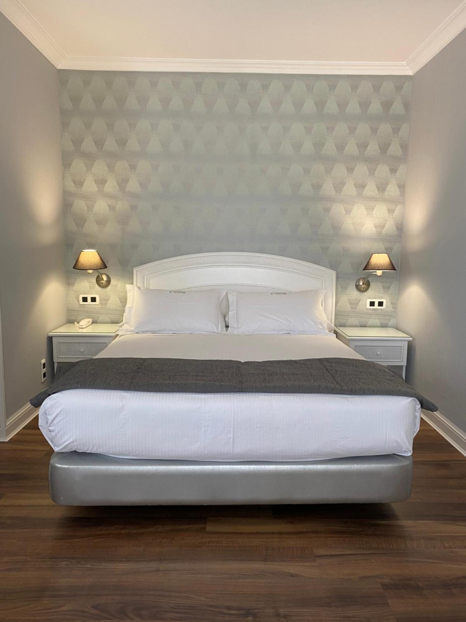 Double or Twin Room,1156317495:JPEG