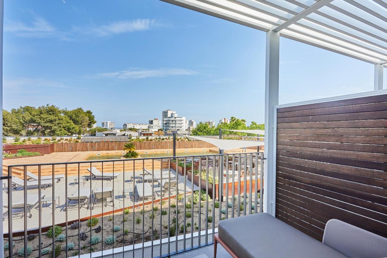 Double or Twin Room Pool View,1469979734:JPEG