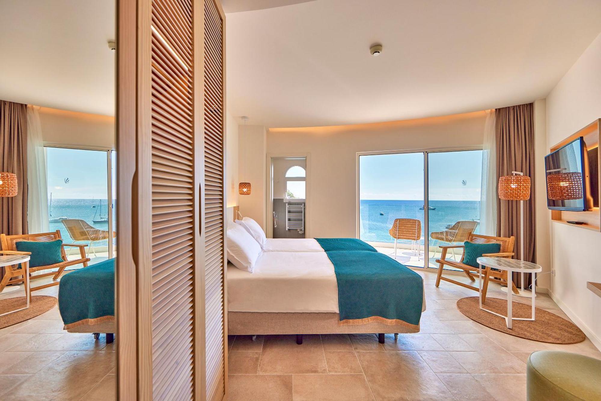 Twin Room Sea View,1419815133:JPEG