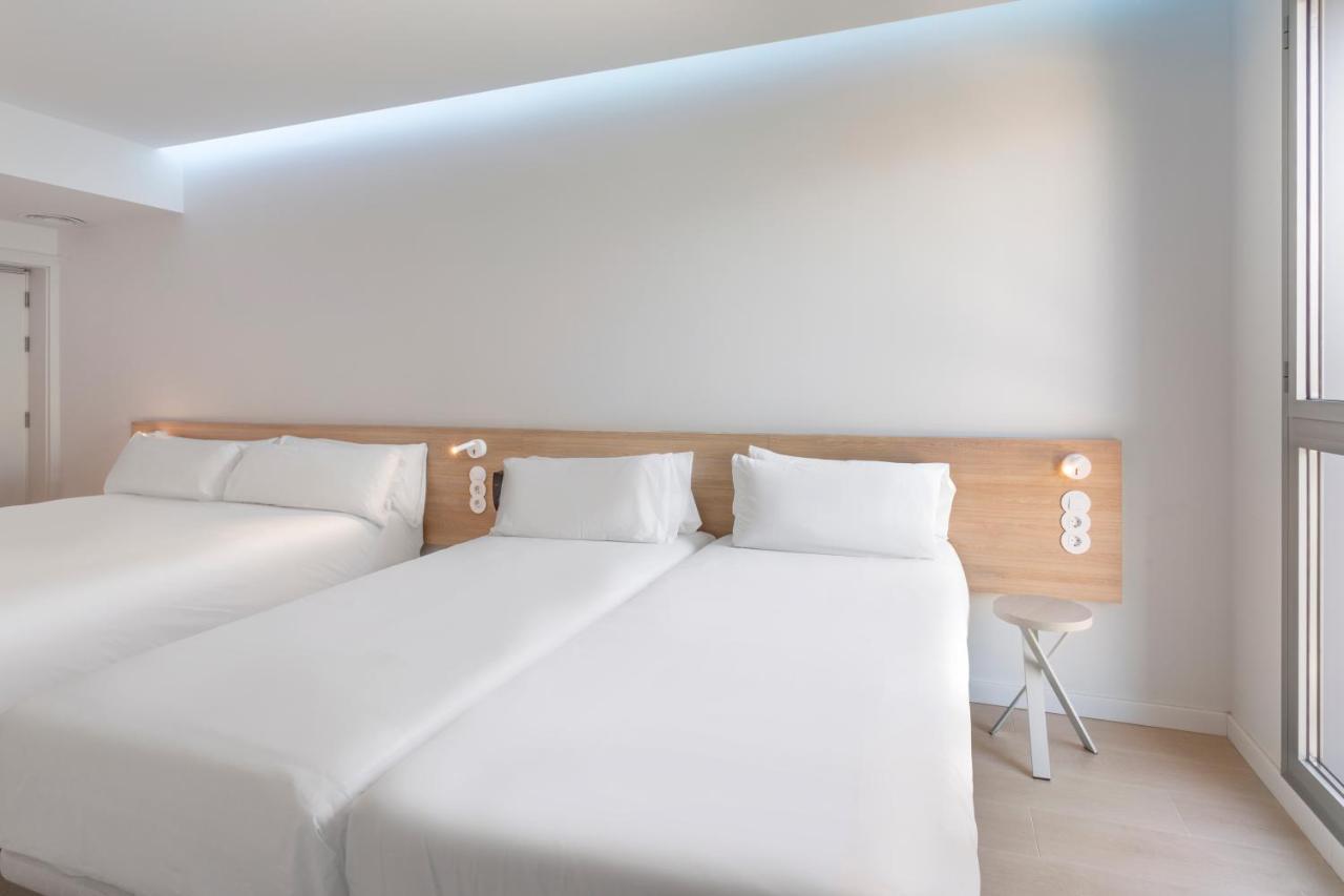 Deluxe Double Room,1478314741:JPEG