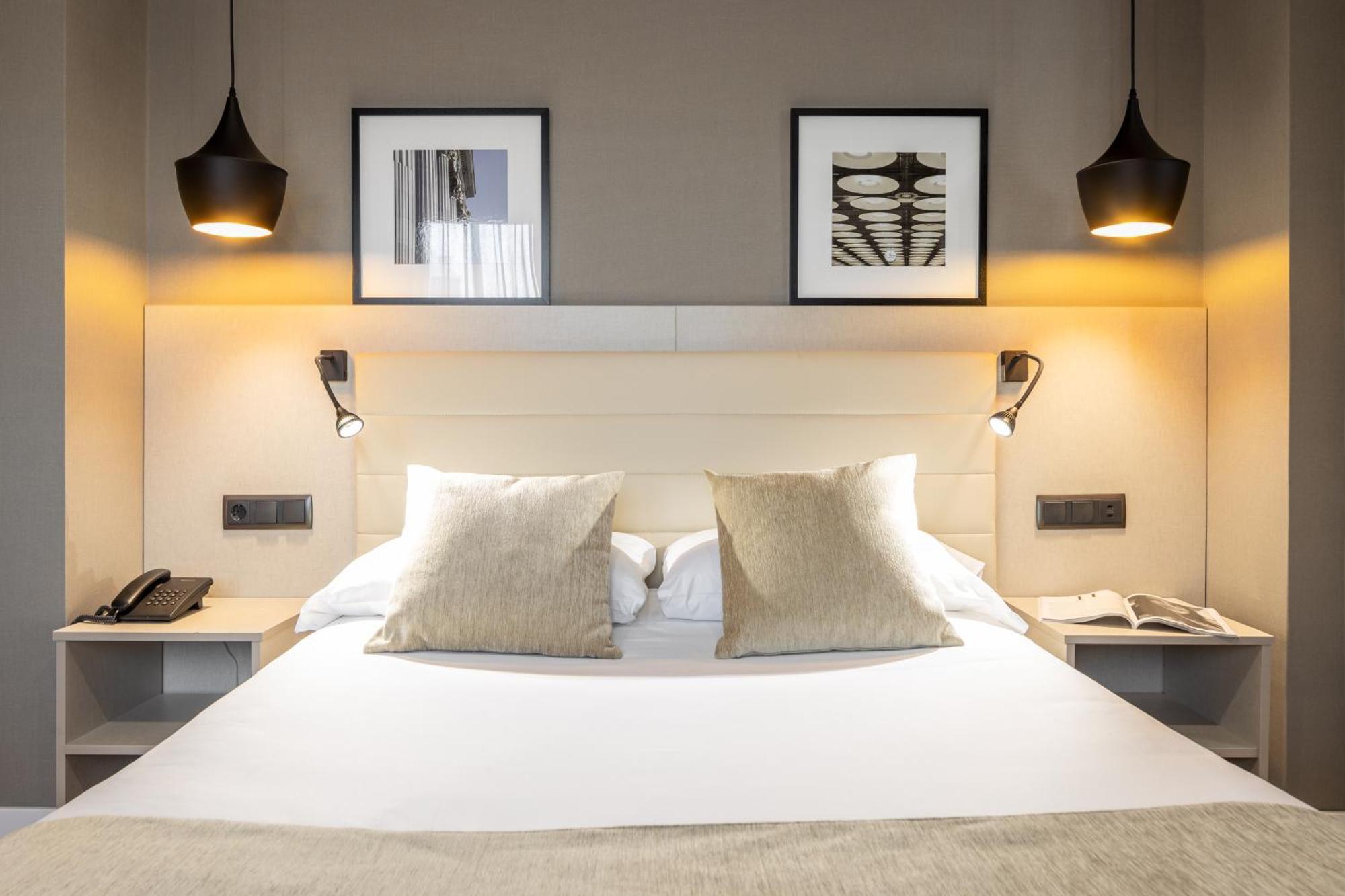 Double or Twin Room,1206600466:JPEG