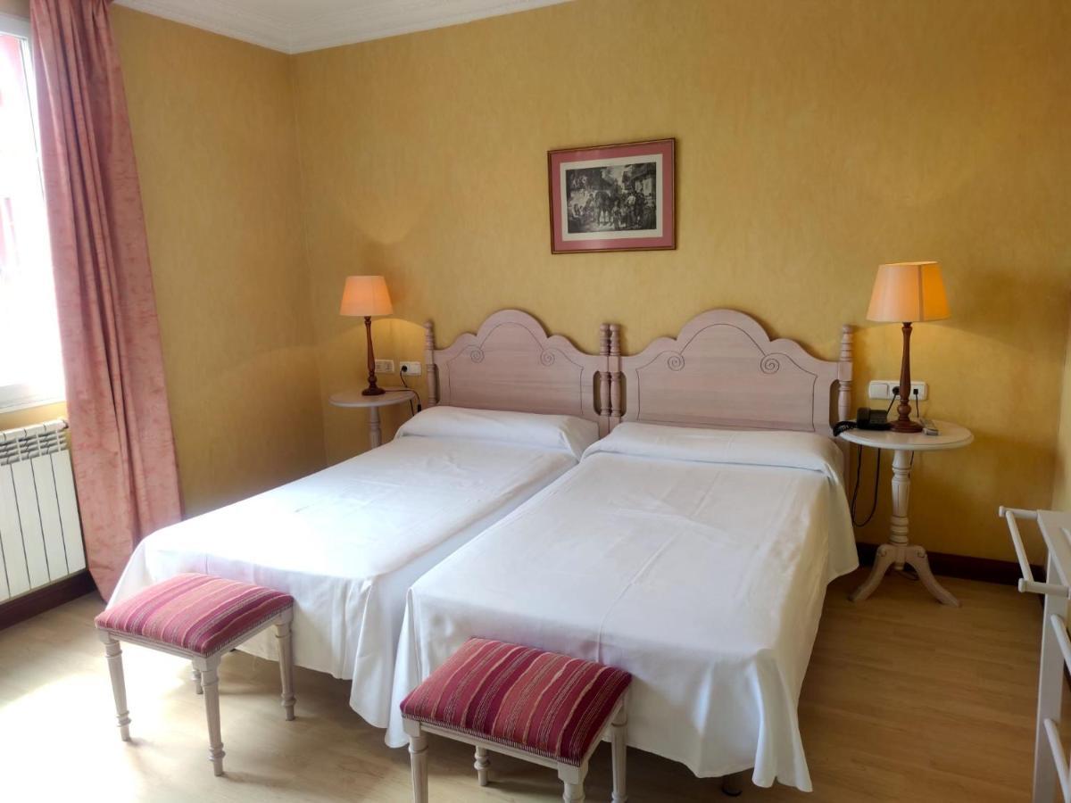 Standard Single Room,1498544680:JPEG