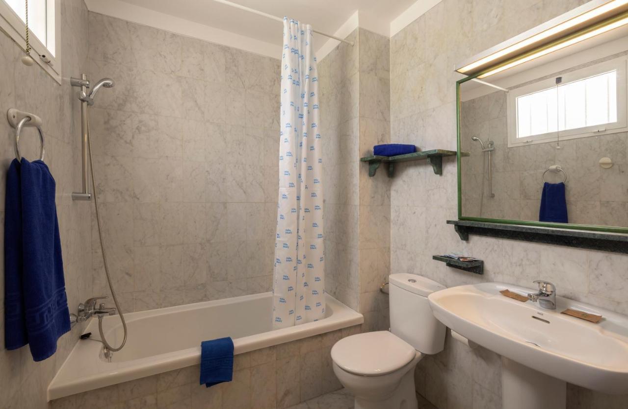 Two-Bedroom Apartment,1498565509:JPEG