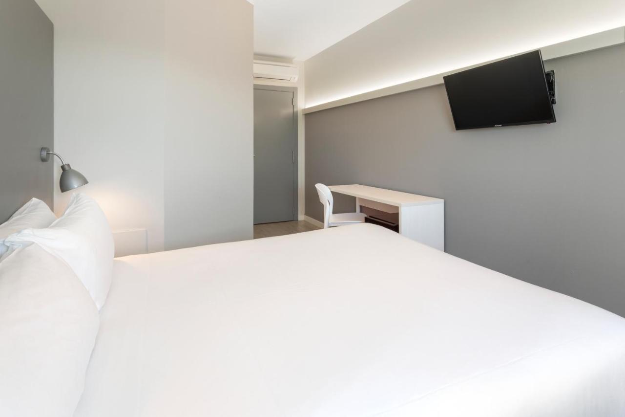 Superior Double Room,1498569961:JPEG