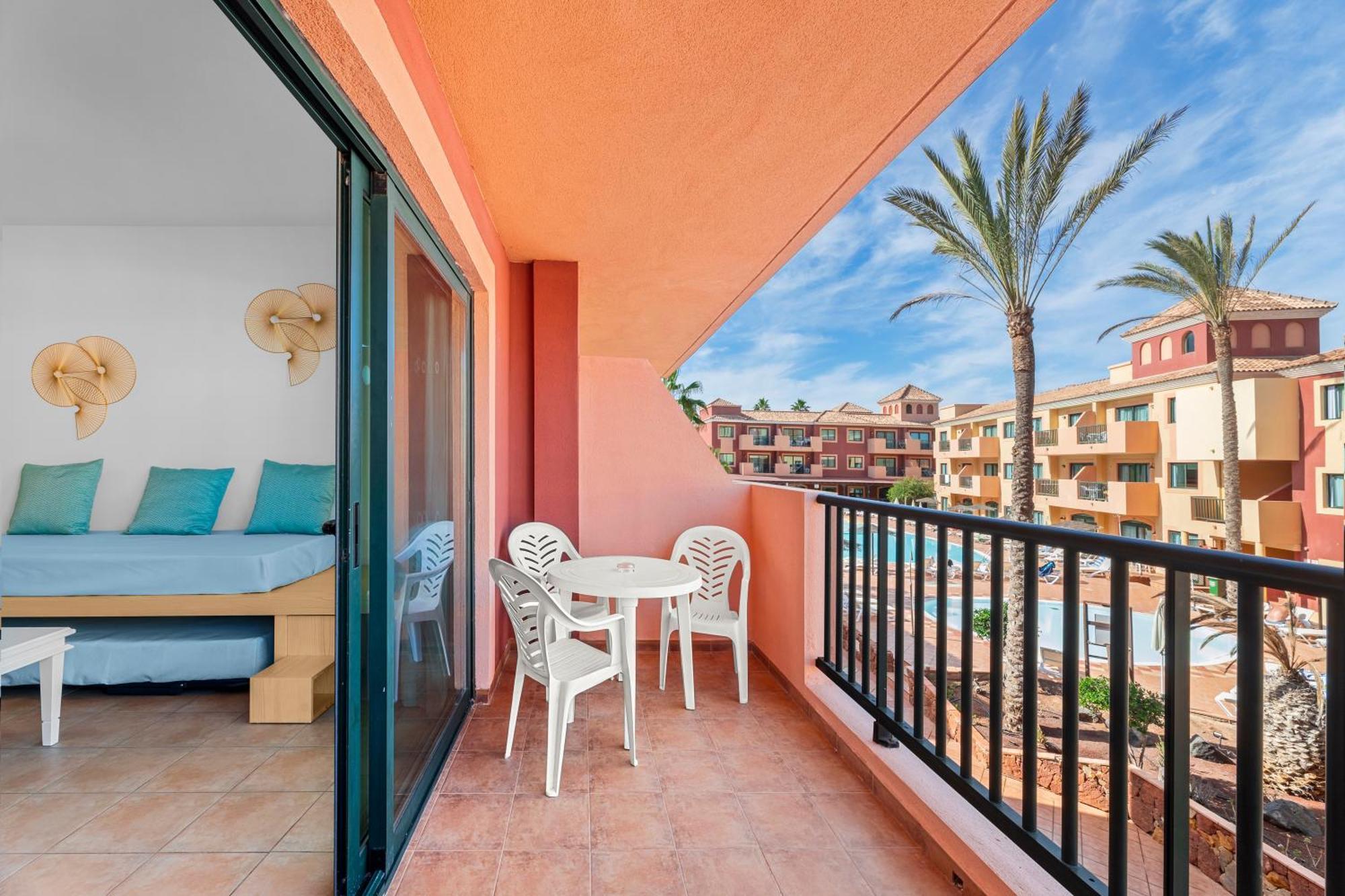 Two-Bedroom Apartment,1647717514:JPEG