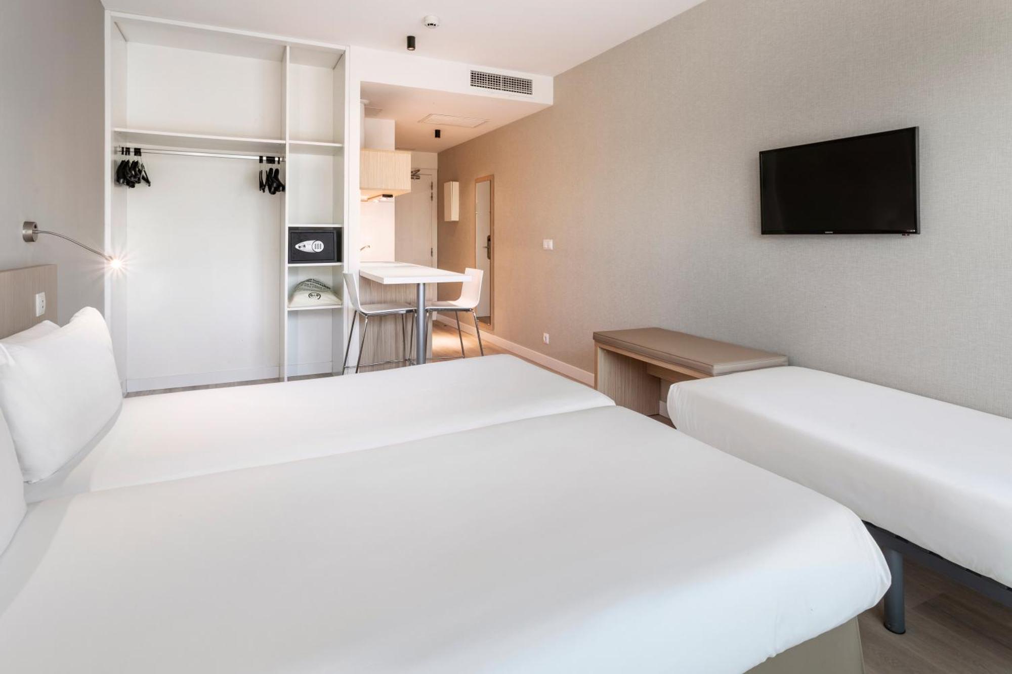Triple Room,1500499705:JPEG