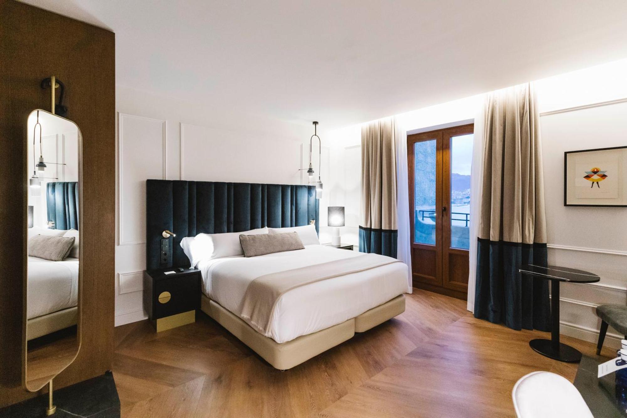 Double Room,1505657407:JPEG