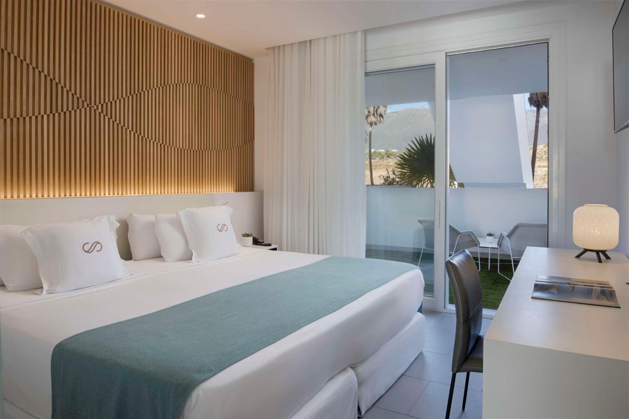 Deluxe Two-Bedroom Suite Private Pool