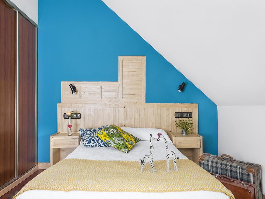 Double Room Attic,171403650:JPEG