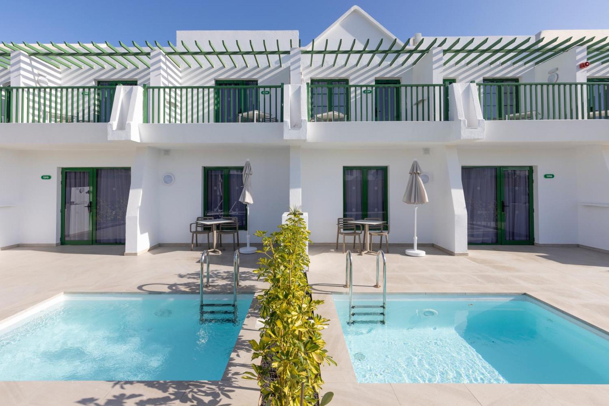 Suite Private Pool,1413514652:JPEG