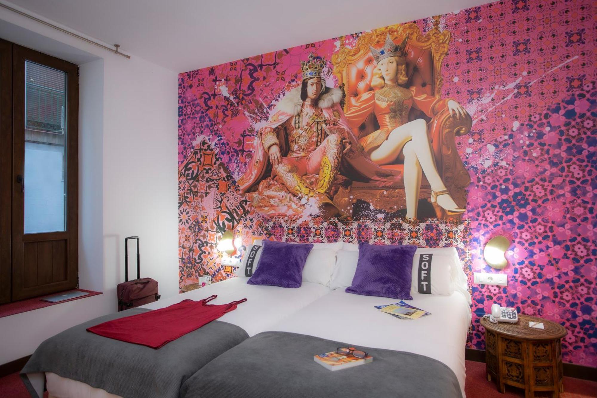 Double or Twin Room,1534073296:JPEG