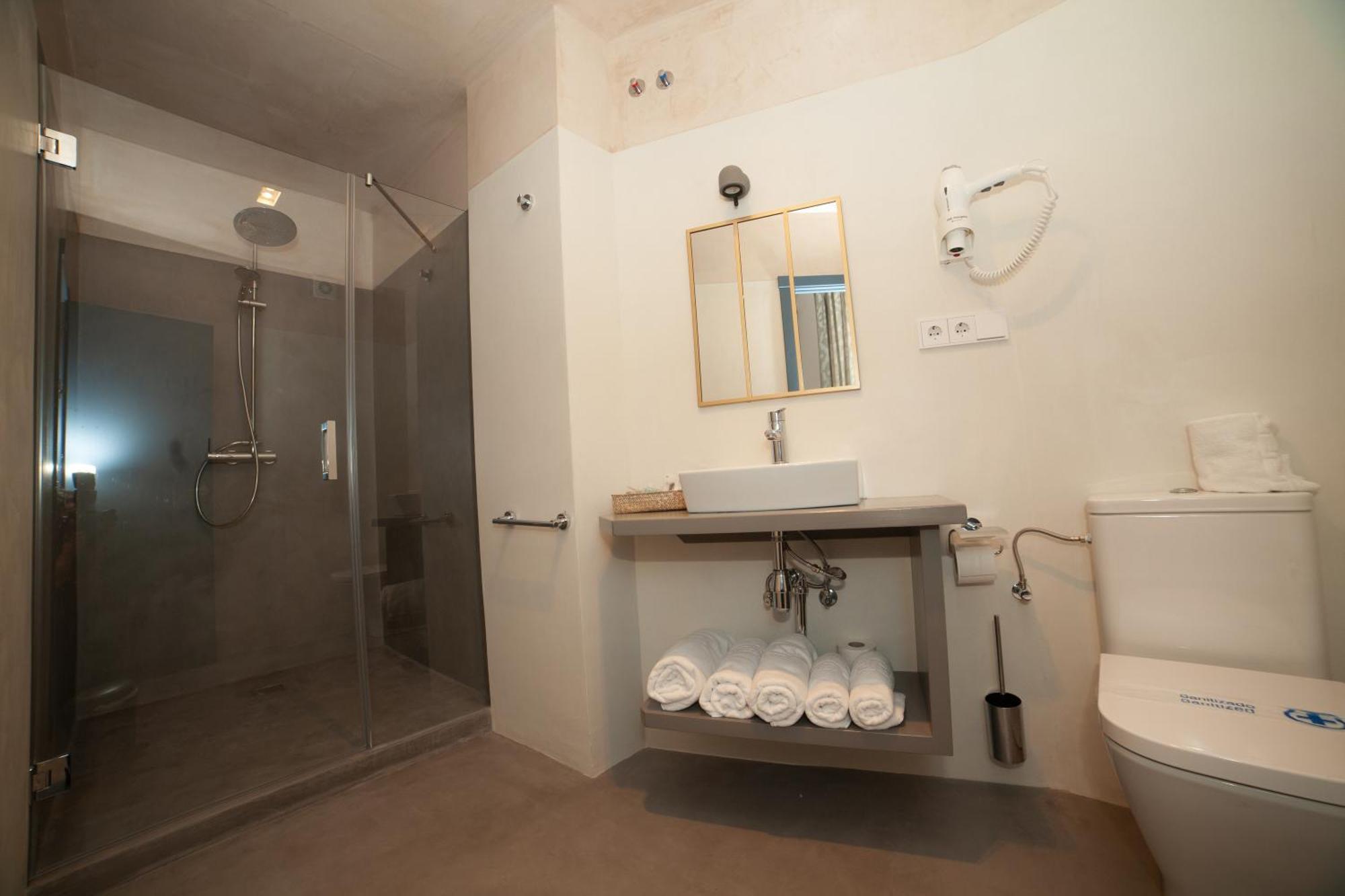 Dreibettzimmer
