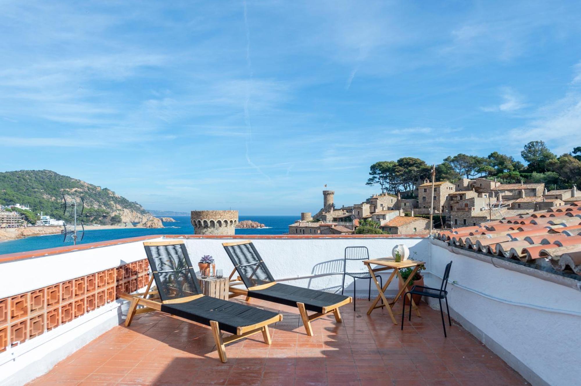 Habitación Doble Deluxe con terraza y vistas al mar