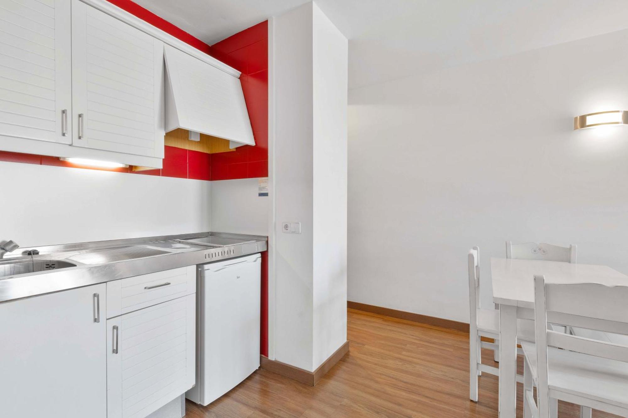 Apartamento con balcón