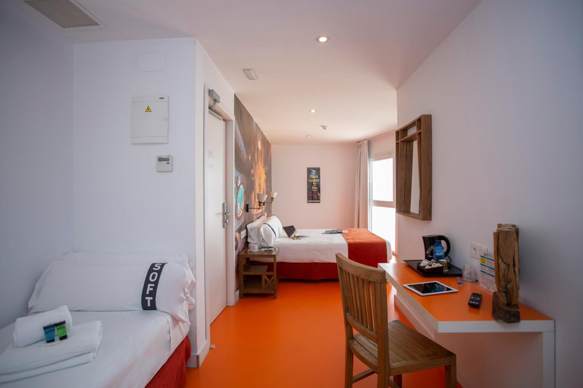 Driepersoonskamer met Budget Interieur