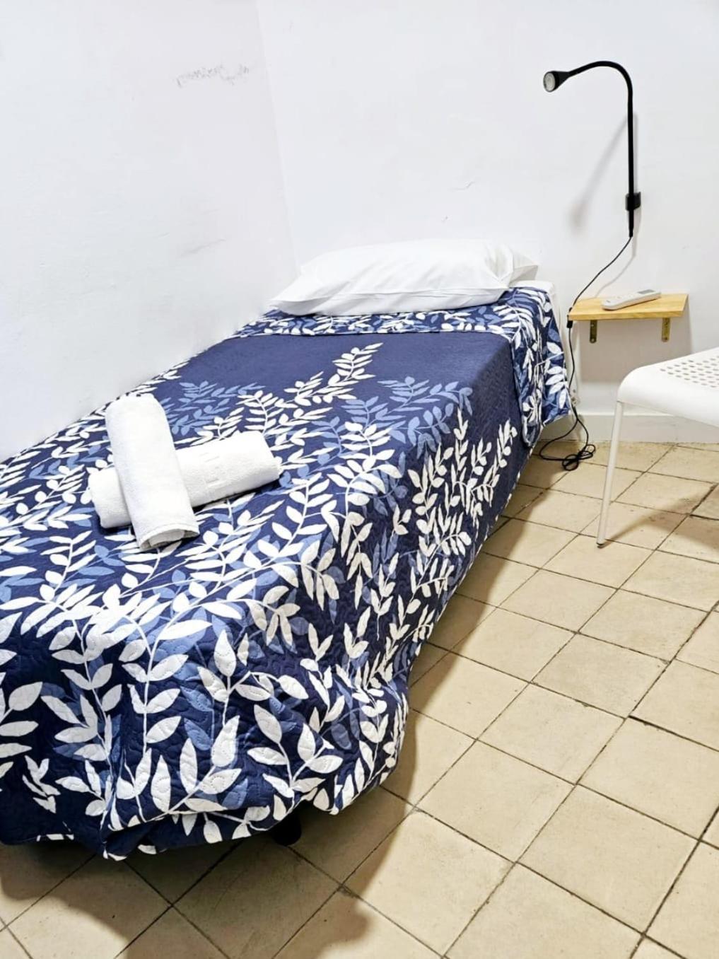 Habitación Individual Estándar con baño compartido