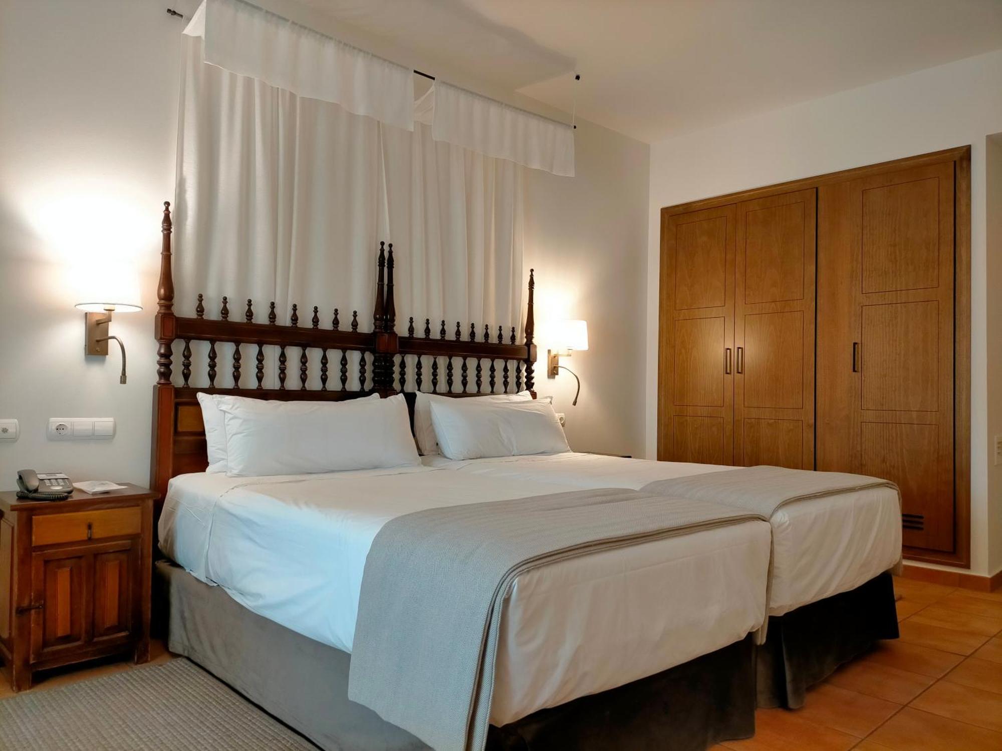 Superior Twin Room,1552301530:JPEG