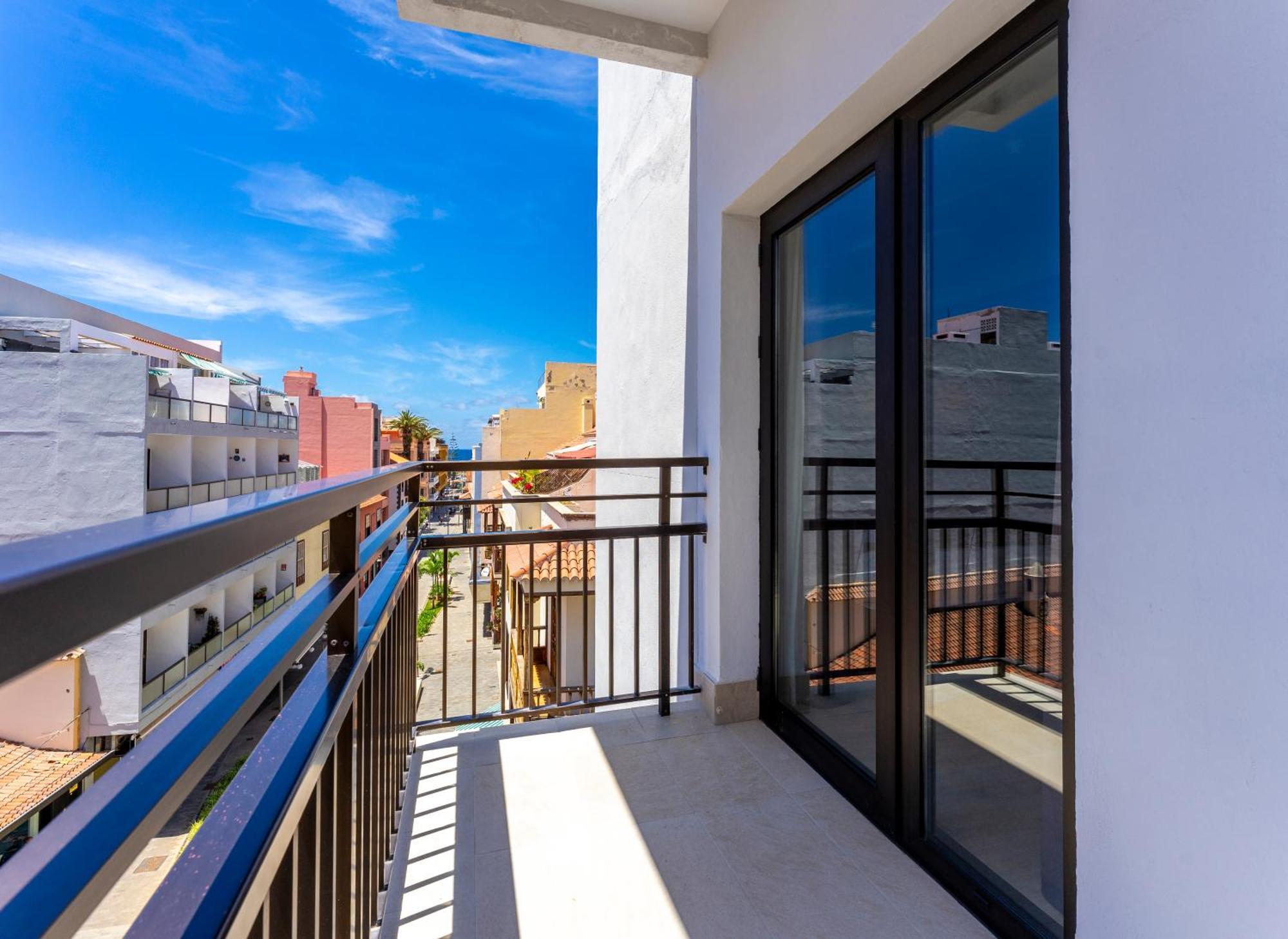 Standard Double or Twin Room with Balcony,1284372406:JPEG