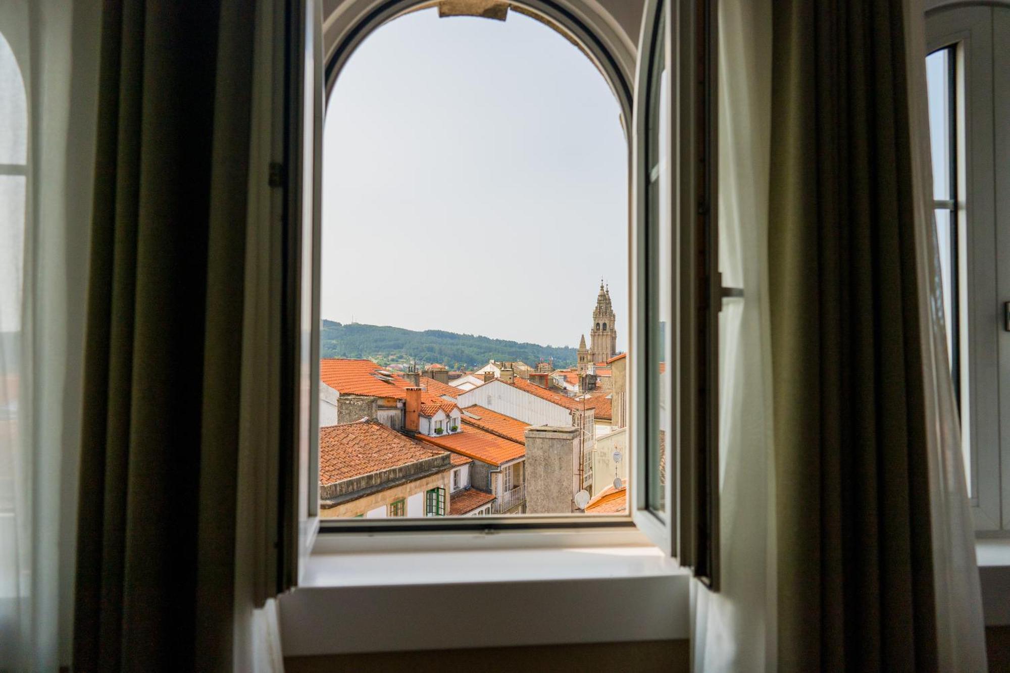 Junior Suite with City View,1553792260:JPEG