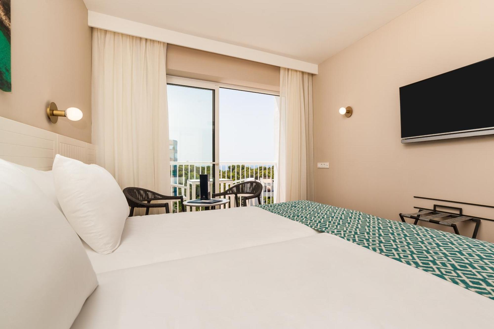 Single Room,1566906788:JPEG