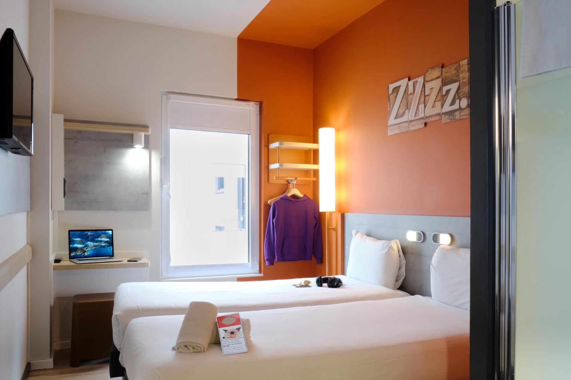 Standaard Kamer met 2 Bedden