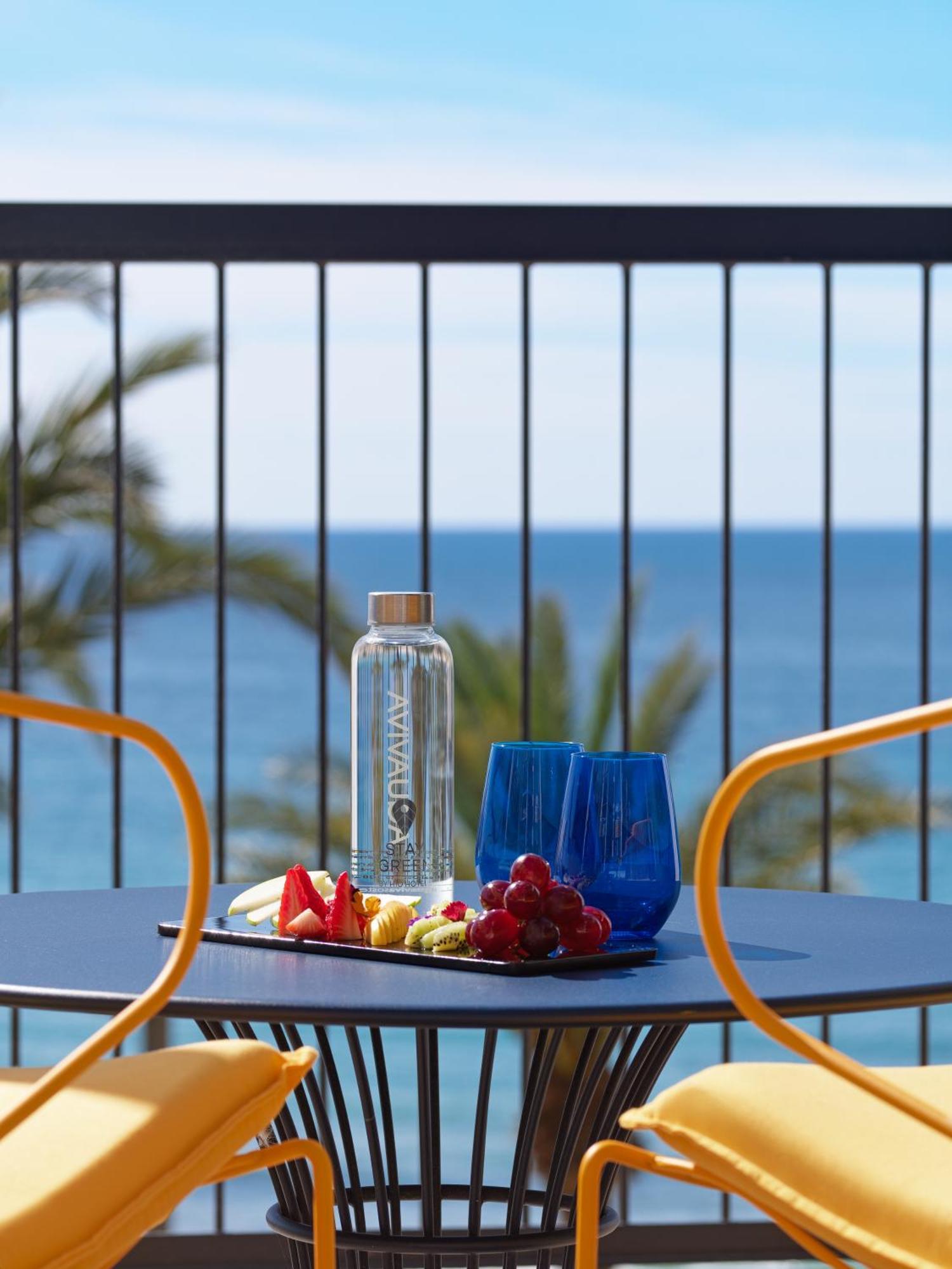 Junior Suite Terrace Sea View up to 11 years old